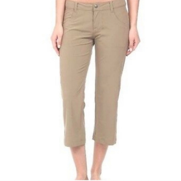 The North Face Pants & Jumpsuits The North Face Almatta Capri Crop